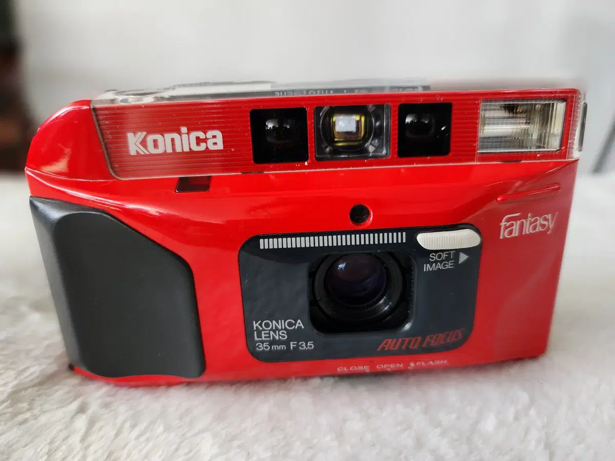 Konica MT-7 レッド コンパクトカメラ フィルムカメラ cm2